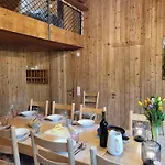 Bosco Della Bella 6 By Interhome シャレー *